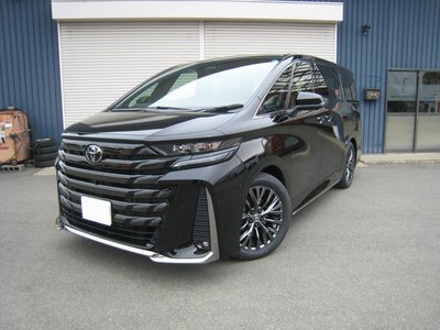 TOYOTA VELLFIRE - 1
