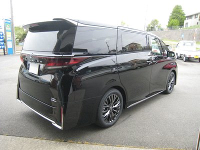TOYOTA VELLFIRE - 4
