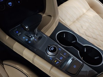 صورة 9 لـ 2022 Genesis THE NEW G70