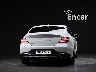 صورة 4 لـ 2022 Genesis THE NEW G70