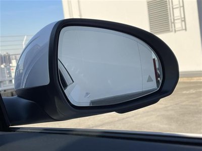 MERCEDES-BENZ C-CLASS - 8