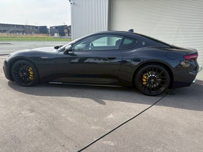 MASERATI GRANTURISMO - 3
