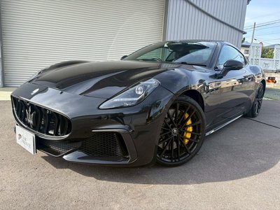 MASERATI GRANTURISMO - 1