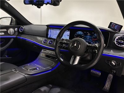2021 Mercedes-BENZ E-CLASS photo 2