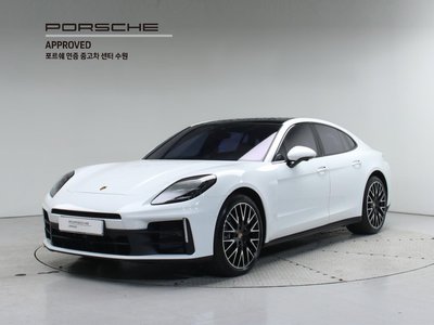 PORSCHE PANAMERA - 1