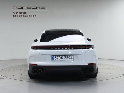PORSCHE PANAMERA - 3