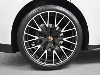 PORSCHE PANAMERA - 6