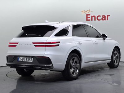 صورة 3 لـ 2026 Genesis GV70