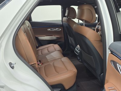 2026 Genesis GV70 — миниатюра 11
