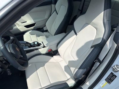 2025 Porsche 911 缩略图 13