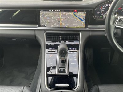 PORSCHE PANAMERA - 7