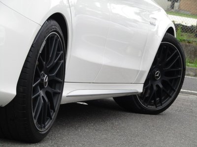 2016 Mercedes-BENZ C-CLASS AMG thumbnail 31