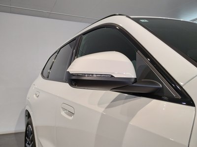2025 BMW X1 — миниатюра 54