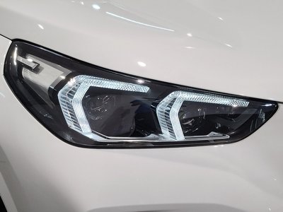 2025 BMW X1 — миниатюра 16