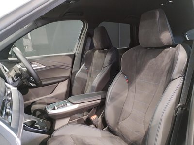 2025 BMW X1 — миниатюра 61
