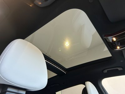 MERCEDES-BENZ GLC - 10