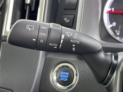 صورة 8 لـ 2022 Toyota GRAND ACE