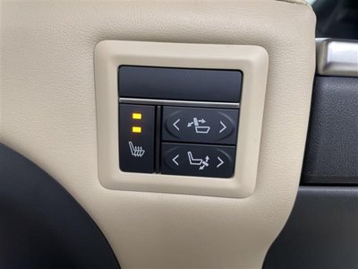 صورة مصغرة 26 لـ 2022 Toyota GRAND ACE
