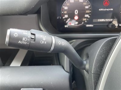 LAND ROVER DEFENDER - 10