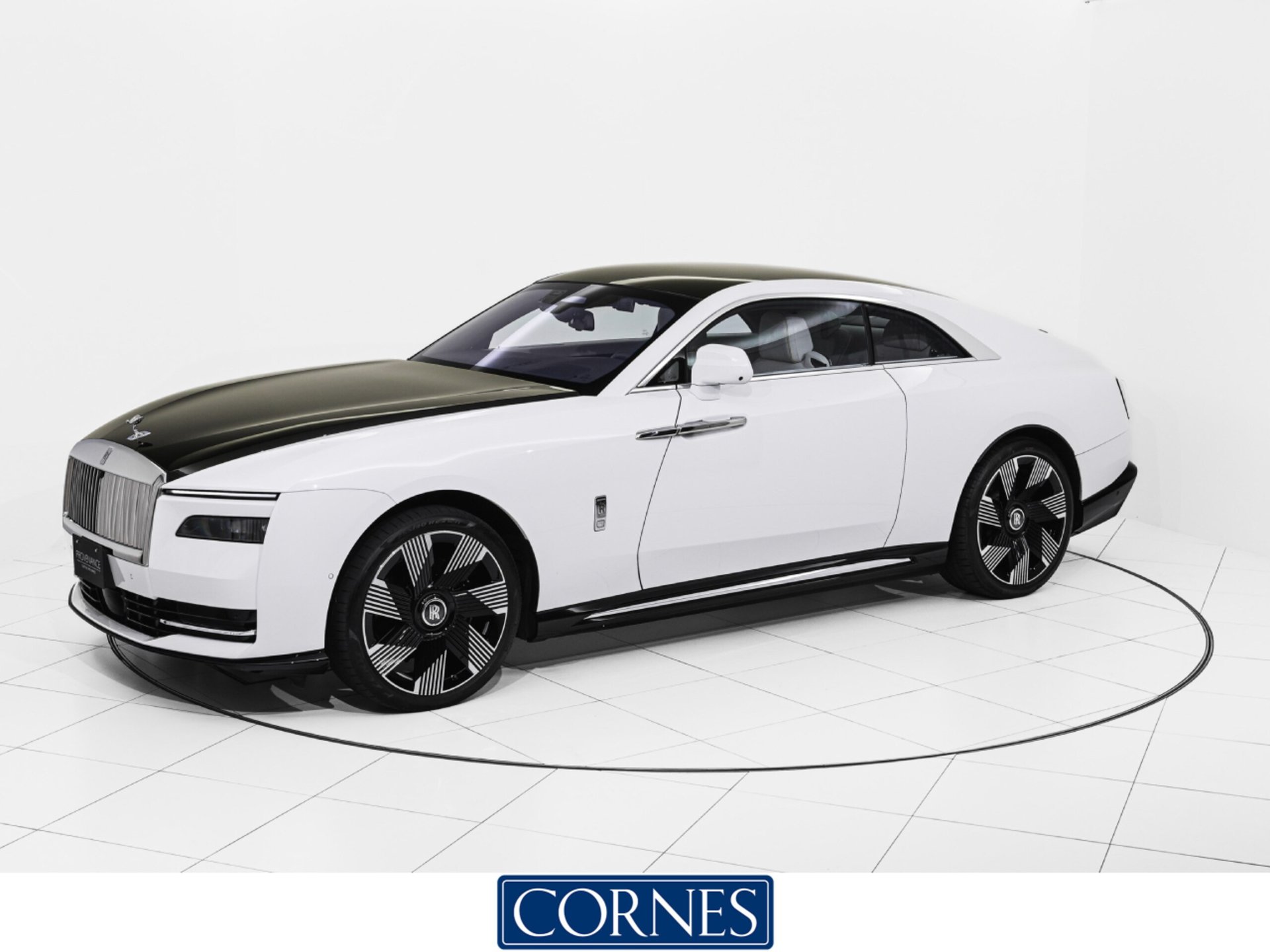 ROLLS ROYCE SPECTRE - View 1