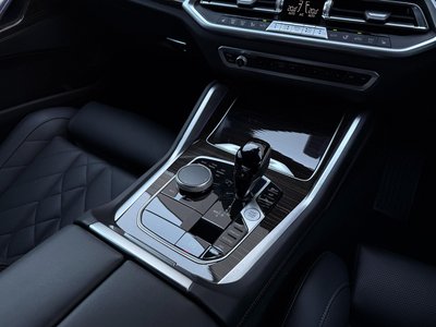 2023 BMW X6 缩略图 36