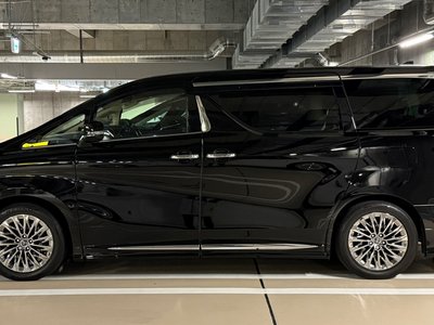 TOYOTA ALPHARD - 4