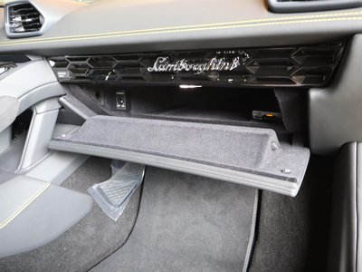 صورة مصغرة 41 لـ 2022 Lamborghini HURACAN