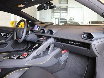 صورة مصغرة 20 لـ 2022 Lamborghini HURACAN