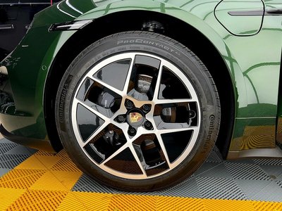 2024 Porsche TAYCAN — миниатюра 16