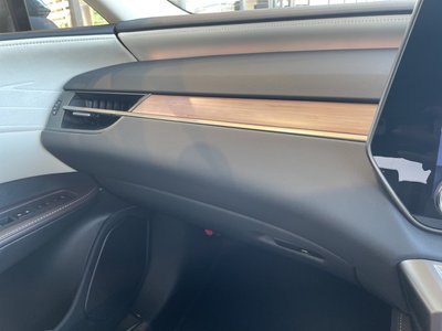 صورة مصغرة 56 لـ 2025 Lexus RX