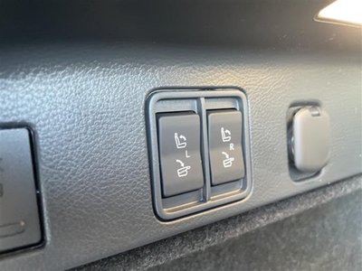 صورة مصغرة 11 لـ 2025 Lexus RX