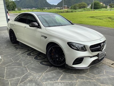 MERCEDES-BENZ E-CLASS AMG