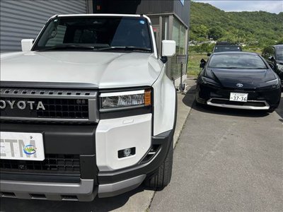 TOYOTA LAND CRUISER 250 - 8