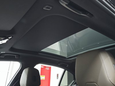 صورة مصغرة 20 لـ 2025 BMW 5 SERIES
