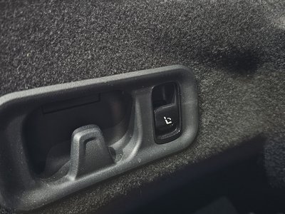 2024 Mercedes-BENZ E-CLASS — миниатюра 35
