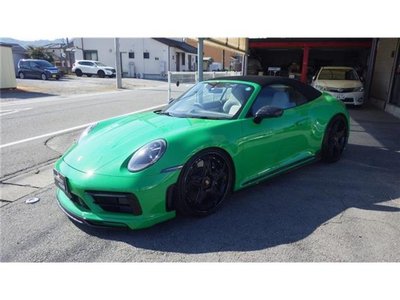 PORSCHE 911 CABRIOLET - 1