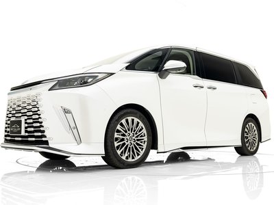 2024 LEXUS LM — фото 10