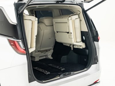 صورة مصغرة 46 لـ 2024 Lexus LM