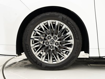 صورة مصغرة 11 لـ 2024 Lexus LM