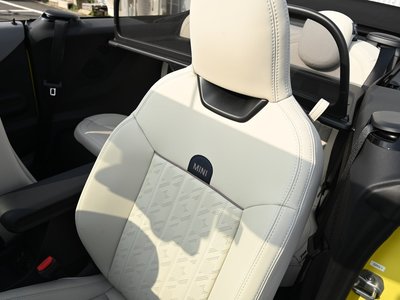 صورة مصغرة 70 لـ 2026 MINI COOPER CONVERTIBLE