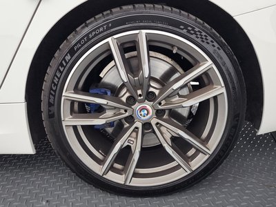 BMW 3 SERIES - 8