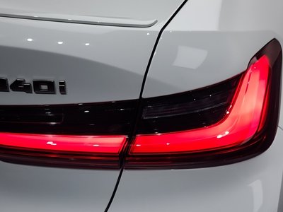 BMW 3 SERIES - 10