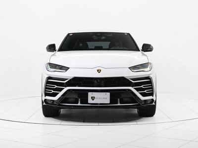 LAMBORGHINI URUS - 2