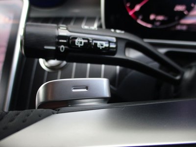 2025 MERCEDES-BENZ C-CLASS thumbnail 30