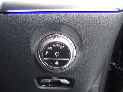 2025 MERCEDES-BENZ C-CLASS thumbnail 32