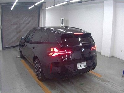 2025 BMW X3 photo 2