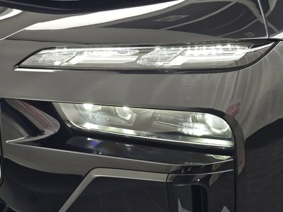 2024 BMW 7 SERIES photo 9