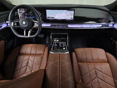 2024 BMW 7 SERIES photo 5