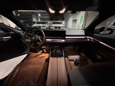 2023 BMW 5 SERIES 照片 4