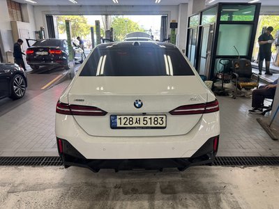 BMW 5 SERIES - 3